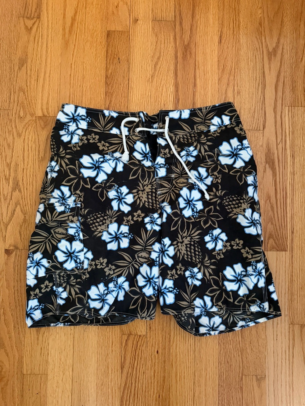 Rise Men's Black Floral Swim Trunks - White & Tan Hibiscus